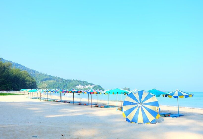 هتل Nai Yang Beach Resort & Spa