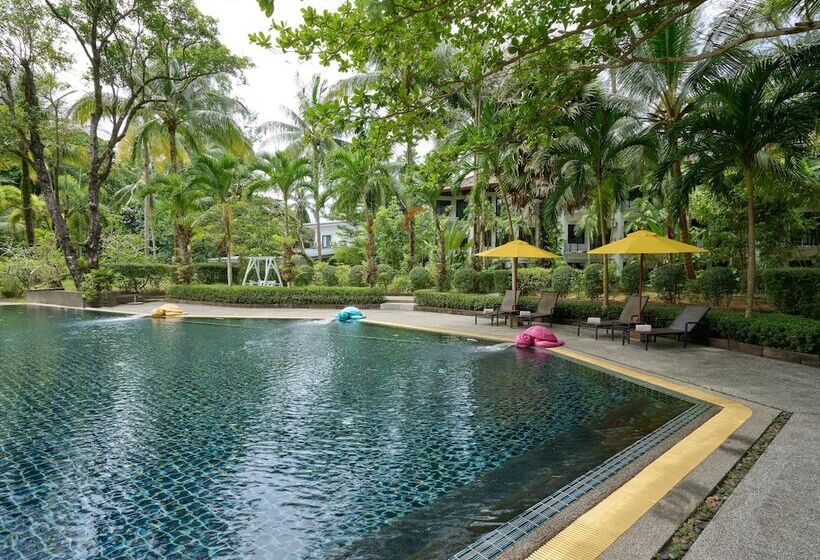 هتل Nai Yang Beach Resort & Spa