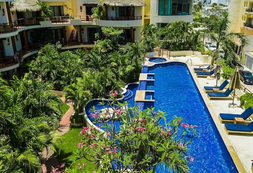 Fotos del hotel Porto Playa Condo Hotel And Beach Club:  11