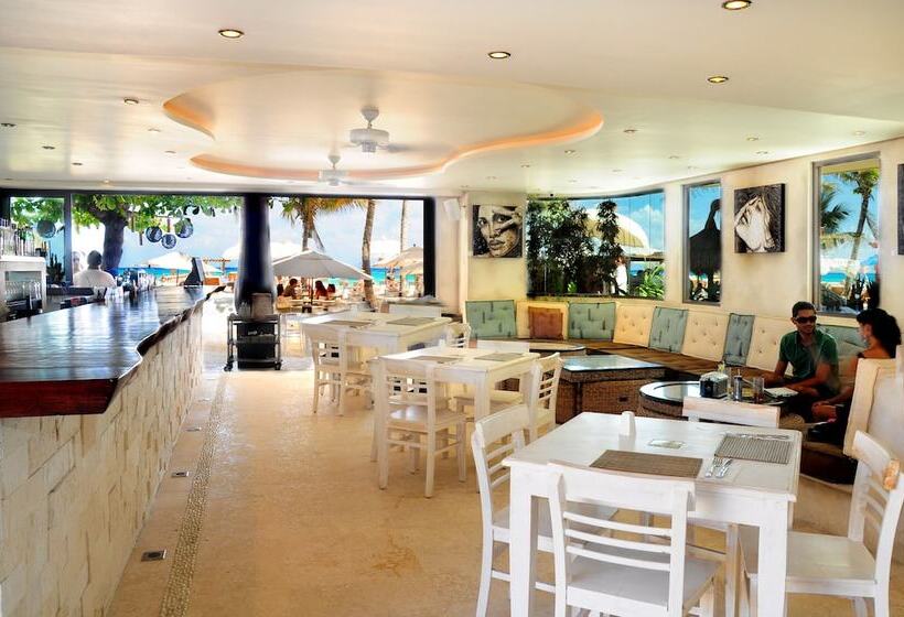 Fotos del hotel Porto Playa Condo Hotel And Beach Club:  15