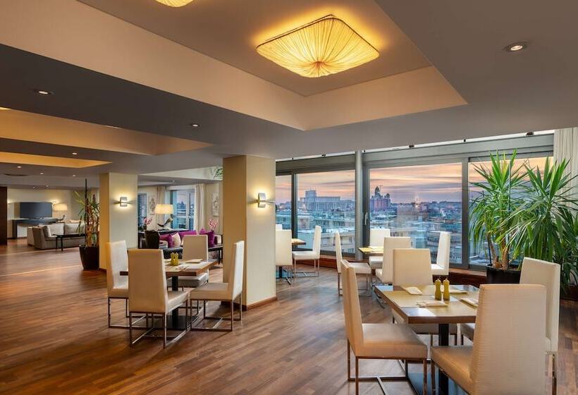 Fotos del hotel Radisson Blu Bucharest:  12