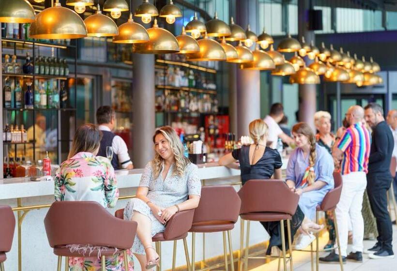 Fotos del hotel Radisson Blu Bucharest:  2