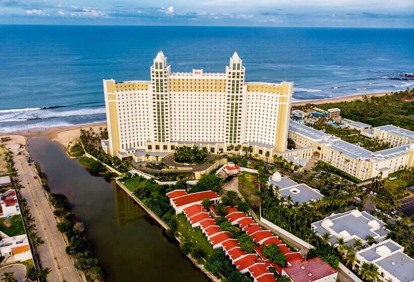 Hotel Riu Emerald Bay - All Inclusive