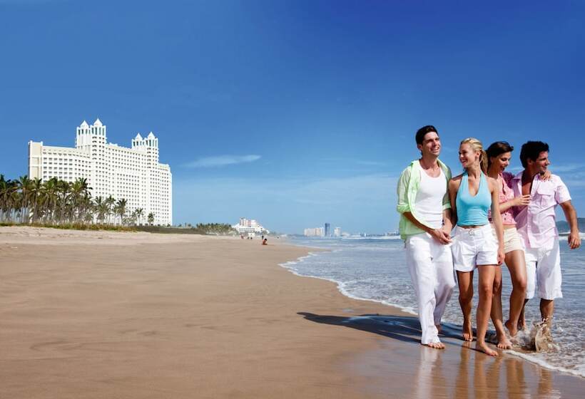 Hotel Riu Emerald Bay - All Inclusive