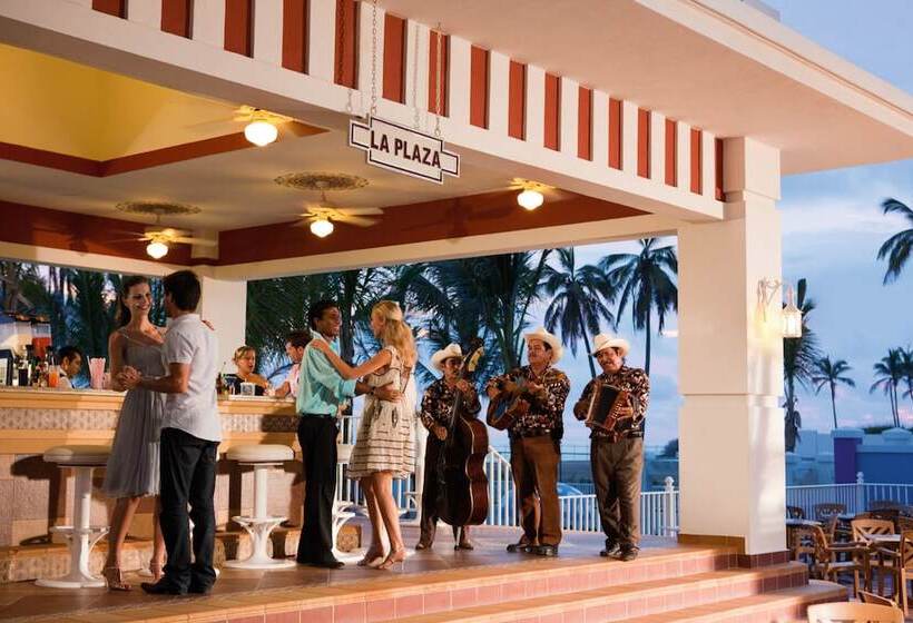 Fotos del hotel Riu Emerald Bay - All Inclusive:  29