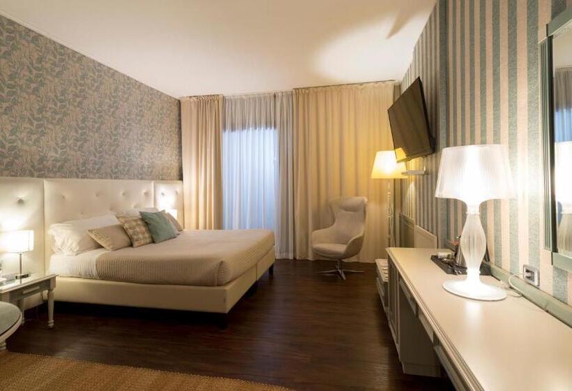 هتل Salus Terme   Adults Only