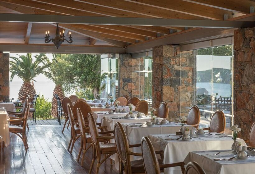 هتل Aquila Elounda Village Resort, Suites & Spa
