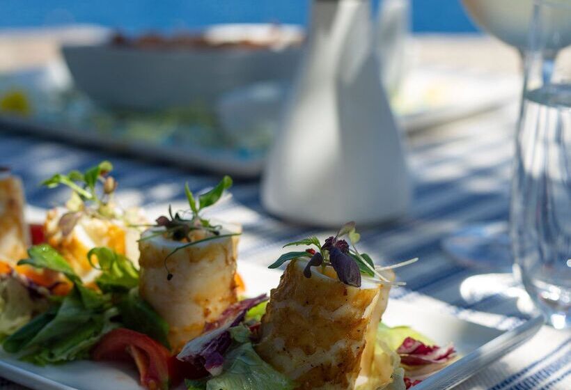 هتل Aquila Elounda Village Resort, Suites & Spa