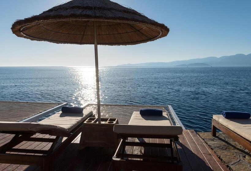هتل Aquila Elounda Village Resort, Suites & Spa