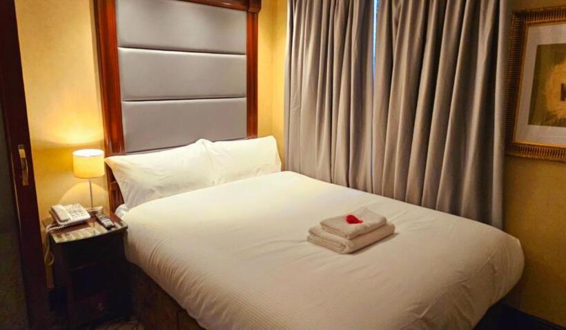 Fotos del hotel Hyde Park International Member of Park Grand London:  14