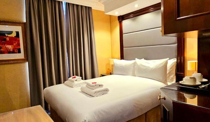 Fotos del hotel Hyde Park International Member of Park Grand London:  17