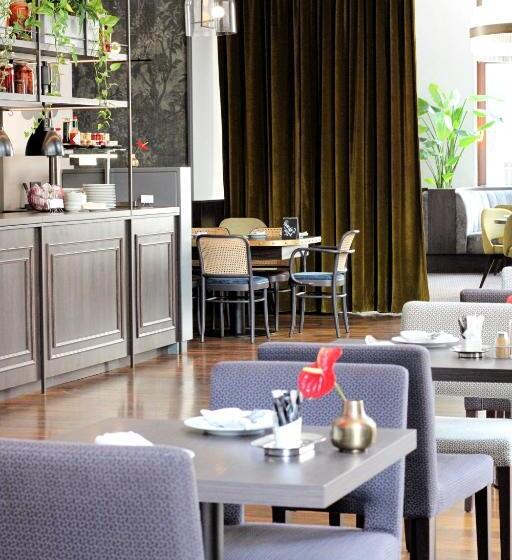 Fotos del hotel Steigenberger Hotel Herrenhof:  45