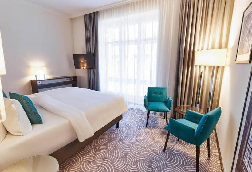 Fotos del hotel Steigenberger Hotel Herrenhof:  47