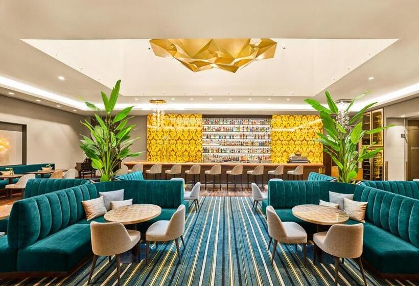 Fotos del hotel Steigenberger Hotel Herrenhof:  49