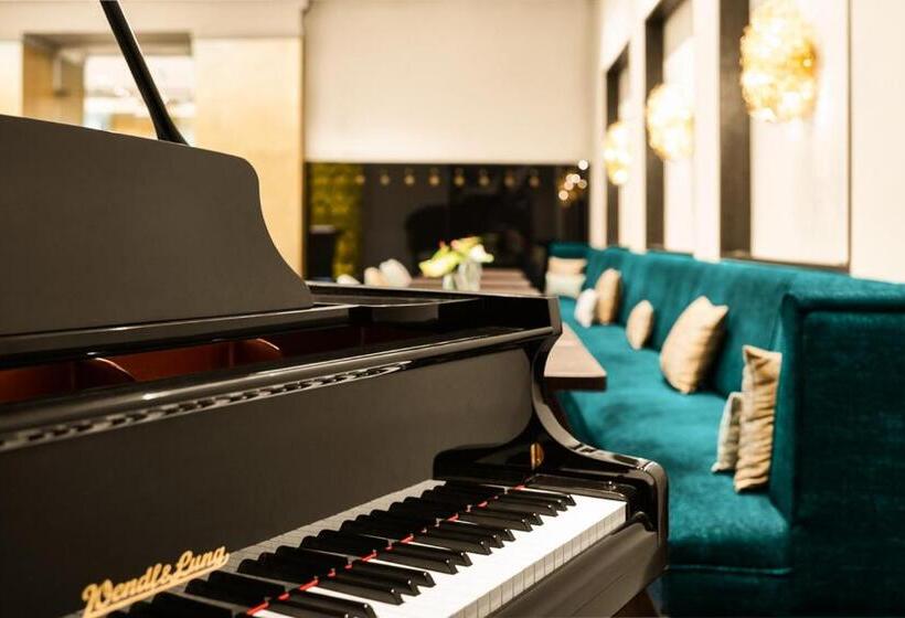 Fotos del hotel Steigenberger Hotel Herrenhof:  48