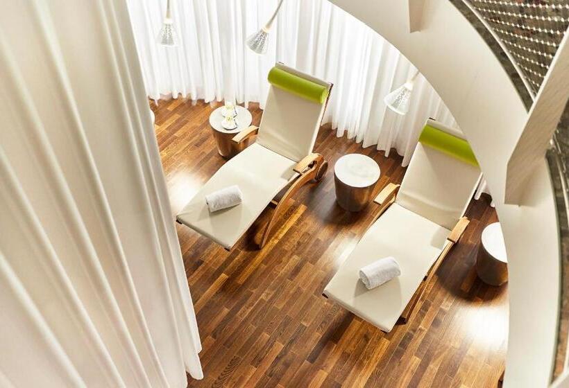 Fotos del hotel Steigenberger Hotel Herrenhof:  44