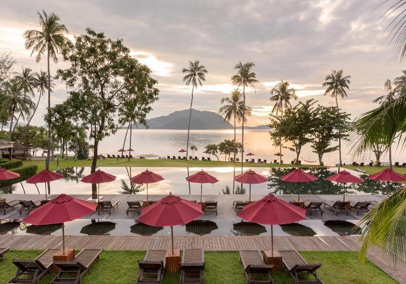 هتل The Vijitt Resort Phuket   Sha Extra Plus
