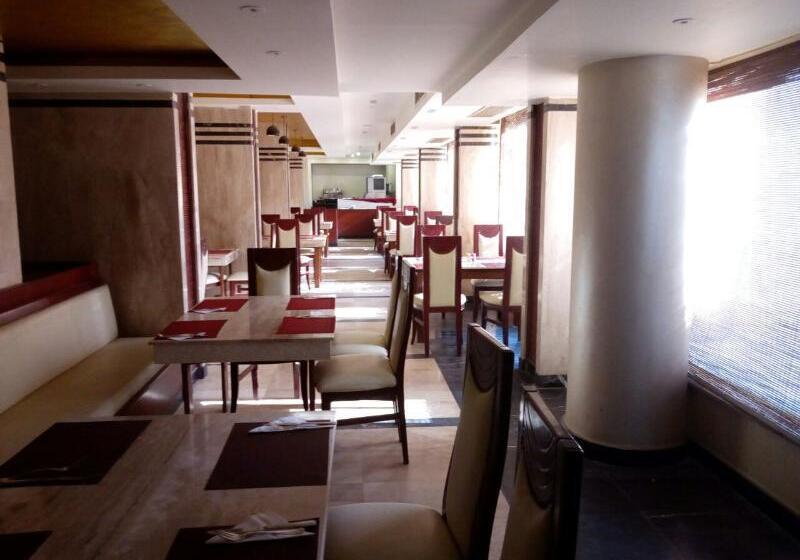 Fotos del hotel Tiba Pyramids:  8