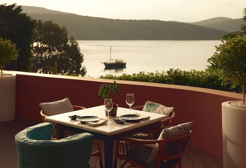 استراحتگاه Domes Of Elounda, Autograph Collection