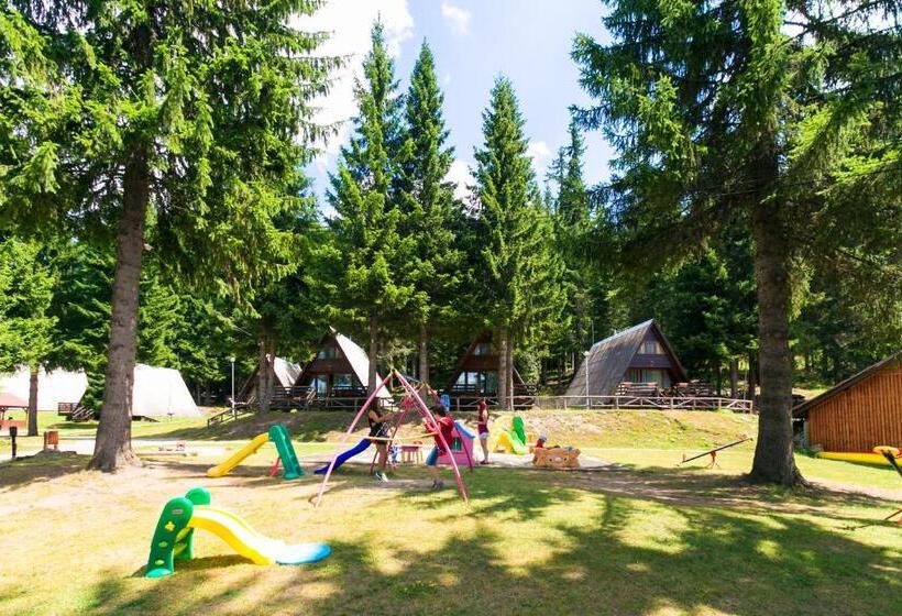 استراحتگاه Romantica Forest Guest House