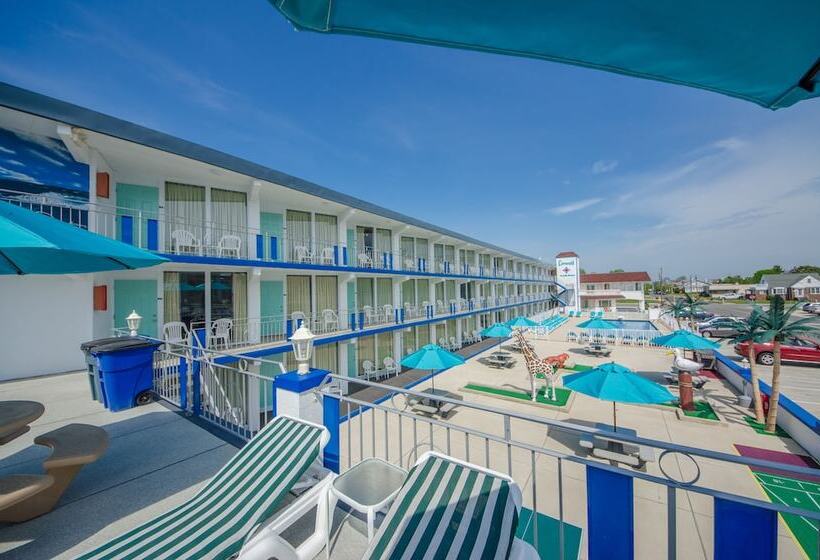 مُتل Compass Family Resort