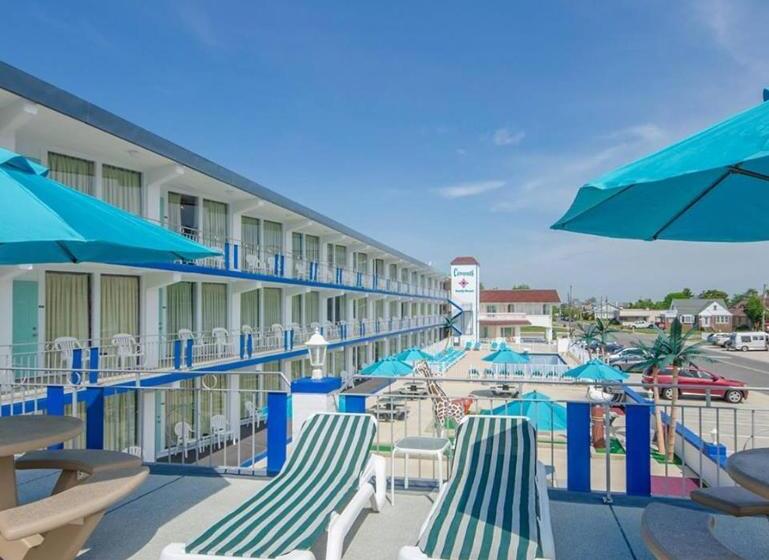 مُتل Compass Family Resort