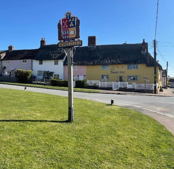 Bed and Breakfast The Swan Inn