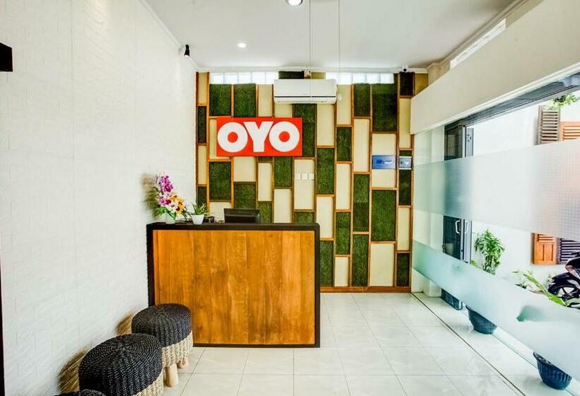 فندق Reddoorz At Mystays Pemuda Cepu Blora