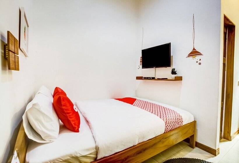 فندق Reddoorz At Mystays Pemuda Cepu Blora