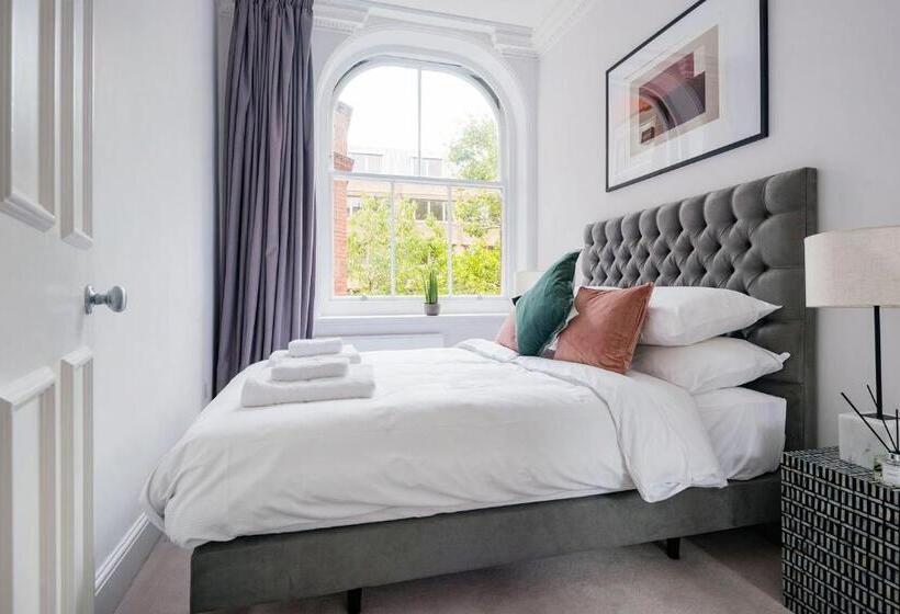 3 Sloane Gardens
