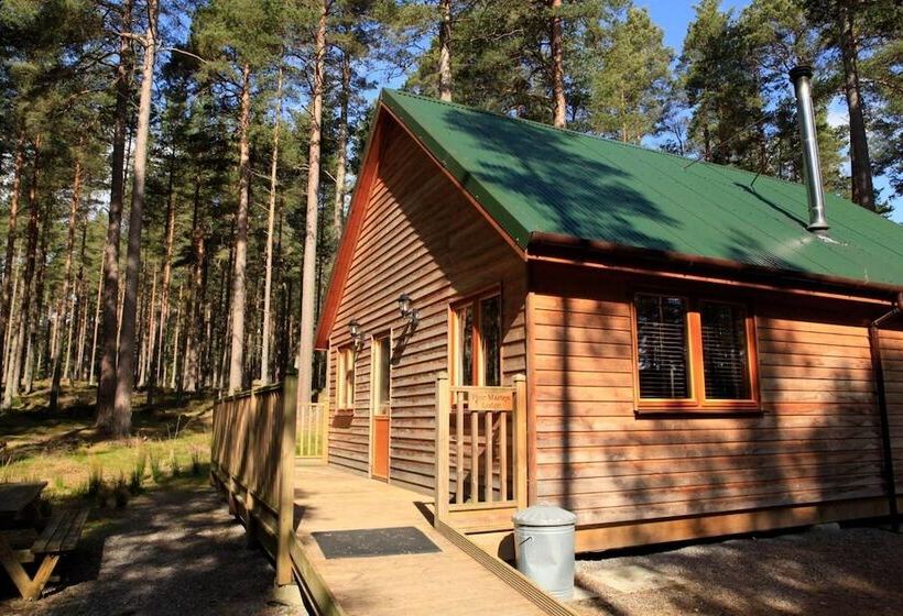 호텔 Cairngorm Lodges