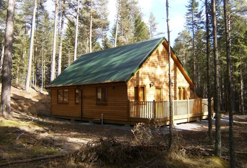 호텔 Cairngorm Lodges