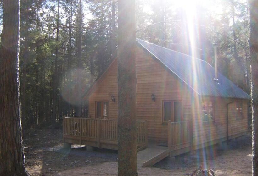 호텔 Cairngorm Lodges