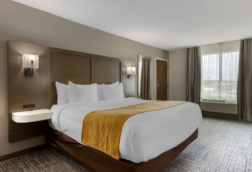 هتل Comfort Inn