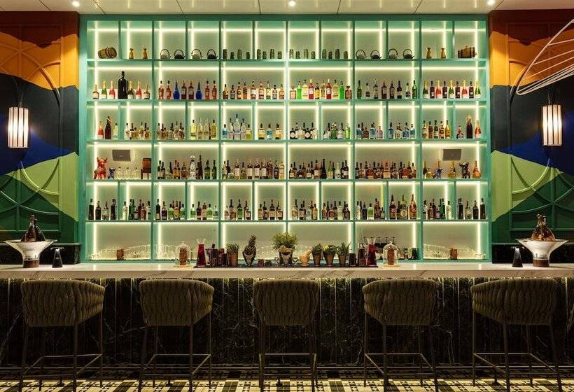 Fotos del hotel Radisson Hotel Dubai Damac Hills:  35