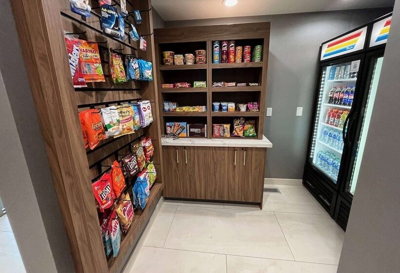 בית מלון כפרי La Quinta Inn & Suites By Wyndham Yakima Downtown