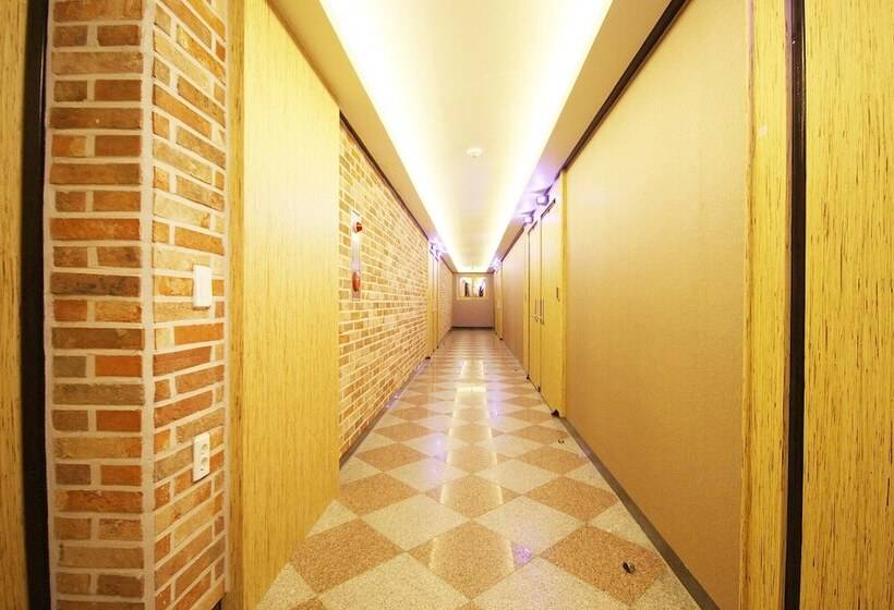 모텔 Iksan Healing