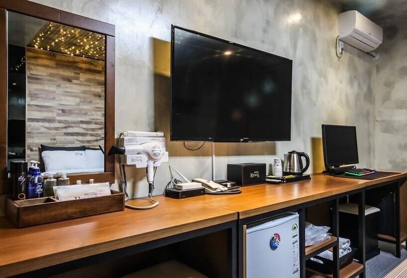 مُتل Iksan Hotel Rings
