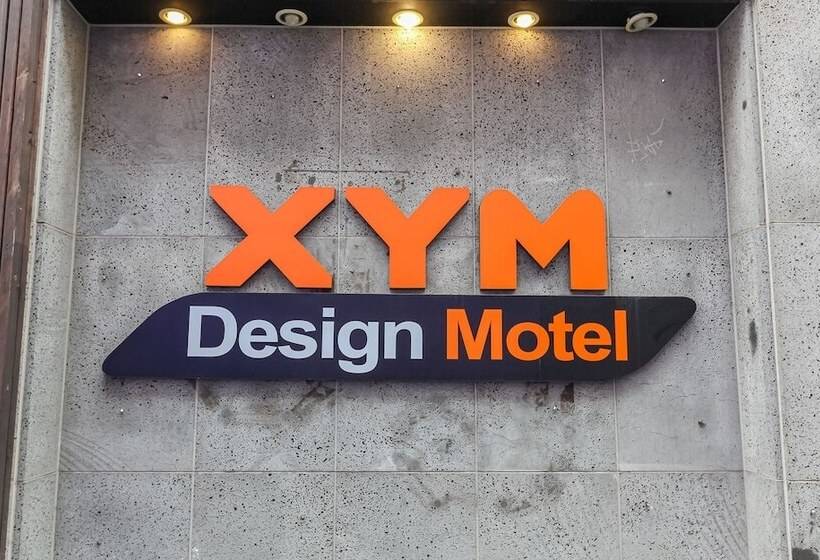 מוטל Wolgot Design Hotel Xym