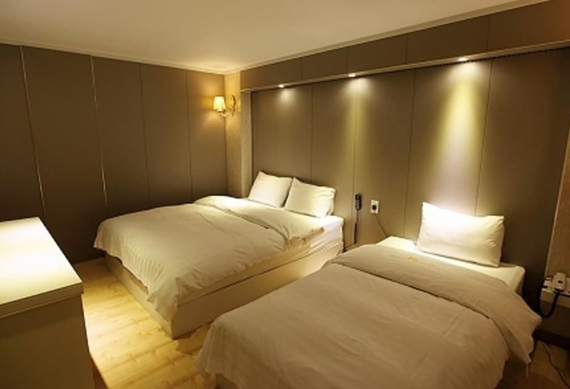 Namwon River Motel