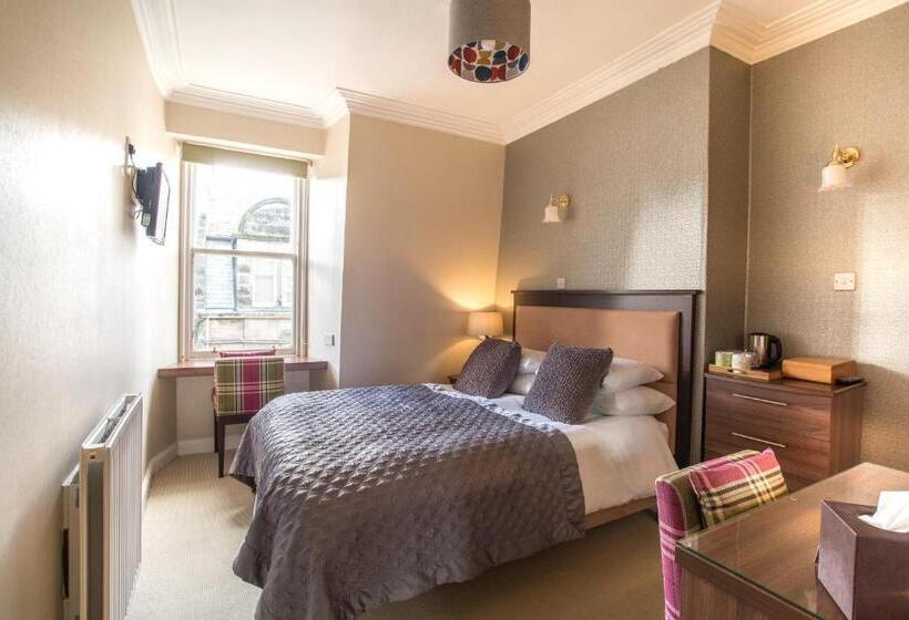 پانسیون Annandale Guest House