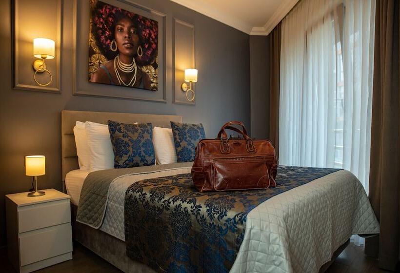 12 Rooms
