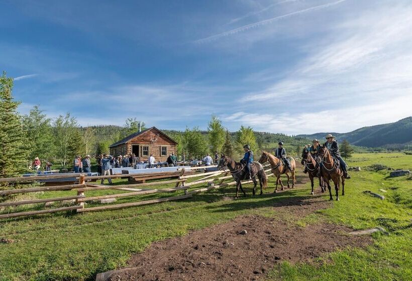 مبيت وإفطار Vista Verde Ranch All Inclusive   Lodge Room