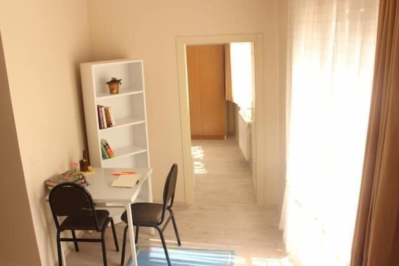 Birlik Apart