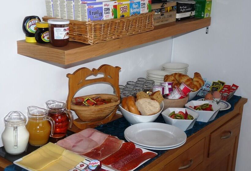 ホテル Aaran Guesthouse