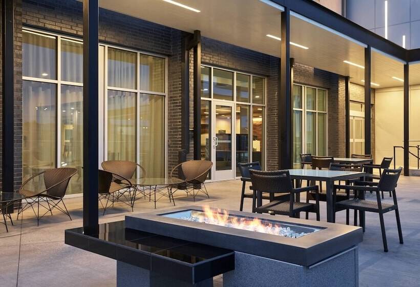 هتل Courtyard Denver Aurora