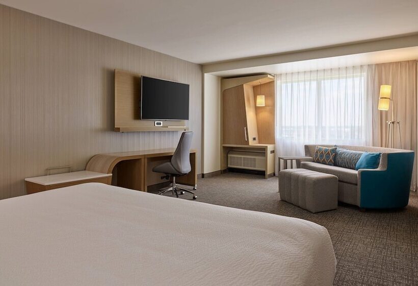 هتل Courtyard Denver Aurora
