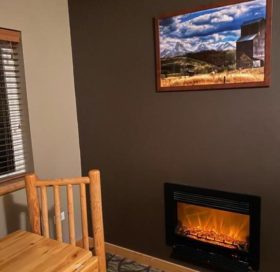 Отель Teton Peaks Resort