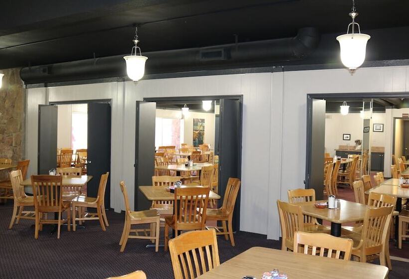 فندق على الطريق Friendship Inn