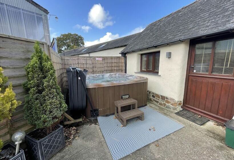 Tranquil Barn Retreat Nr Winkleigh